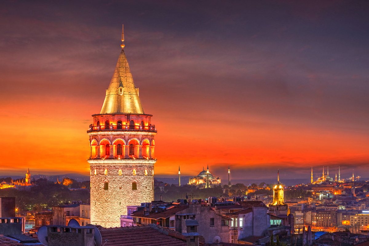 Accommodation in Istanbul Galata Tower